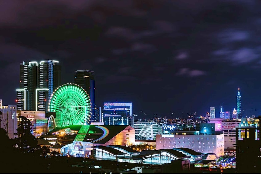Picture 3 for Activity Taipei: Miramar Ferris Wheel Ticket