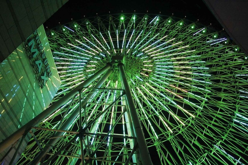Picture 4 for Activity Taipei: Miramar Ferris Wheel Ticket