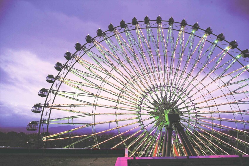 Picture 2 for Activity Taipei: Miramar Ferris Wheel Ticket