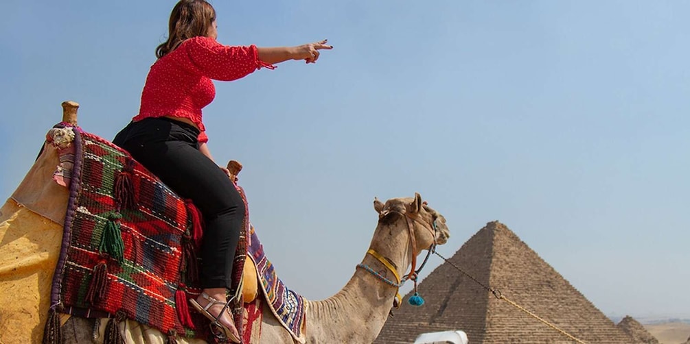 Picture 8 for Activity Cairo: Giza Pyramids & Museum of Egyptian Civilization Tour