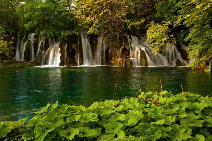 Plitvice Lakes Day Tour from Zagreb