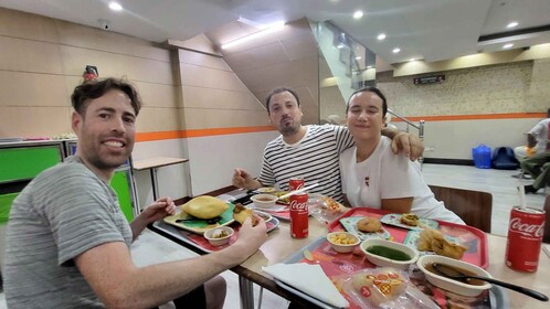 Comida vegana y ruta a pie por Delhi
