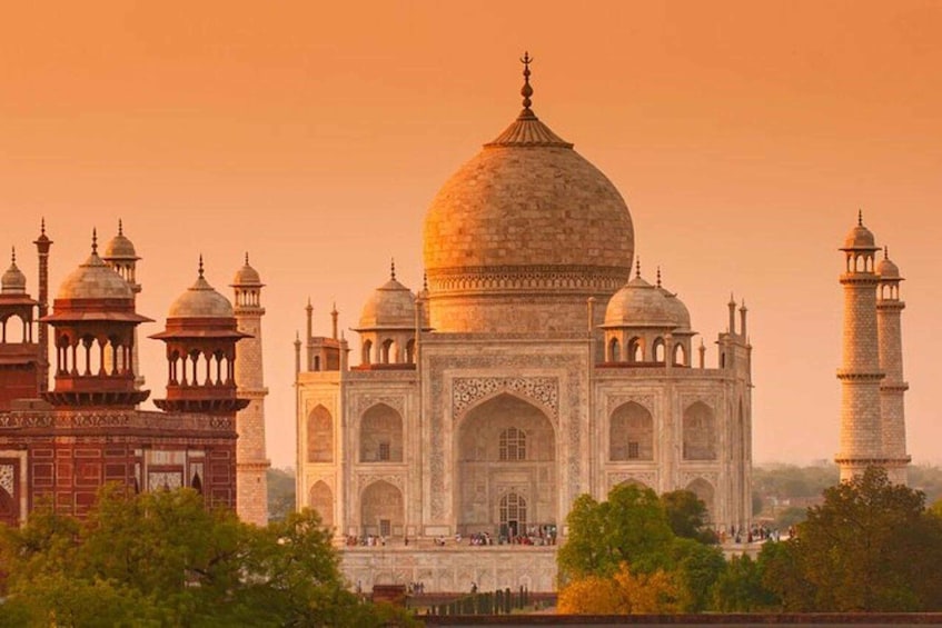 Picture 4 for Activity From Delhi: Taj Mahal Agra Day Trip with Guide & Transfer