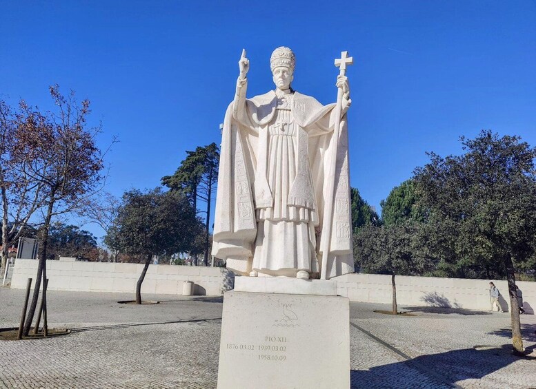 Picture 6 for Activity Fátima Private Tour: Shrine| Sacred Path |Shepherds House