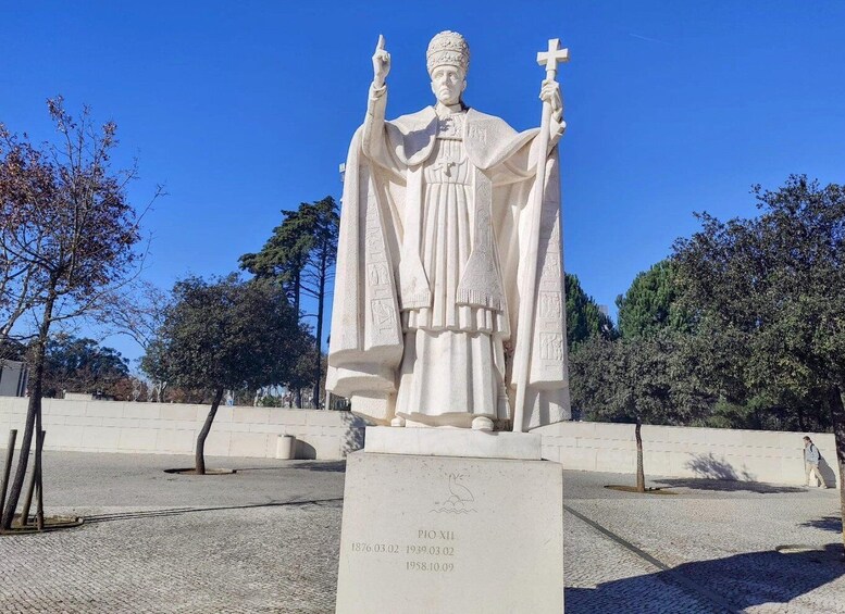 Picture 6 for Activity Fátima Private Tour: Shrine| Sacred Path |Shepherds House