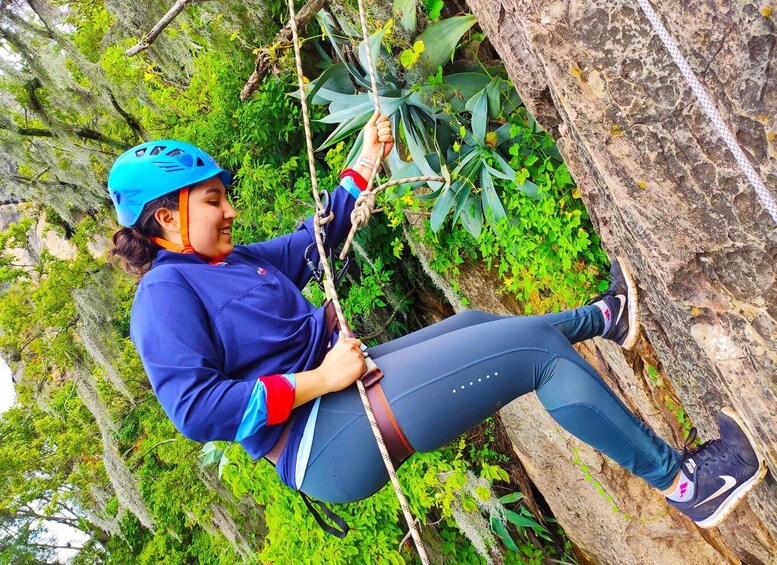 Picture 2 for Activity Valle de Bravo: Rappel over a viewpoint