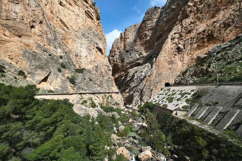 Picture 1 for Activity Caminito del Rey: Guided Tour with 1 Drink and Shuttle Bus