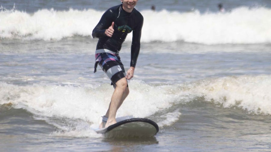 Kuta Beach, Bali: Surf Lessons For Beginner & Intermediate