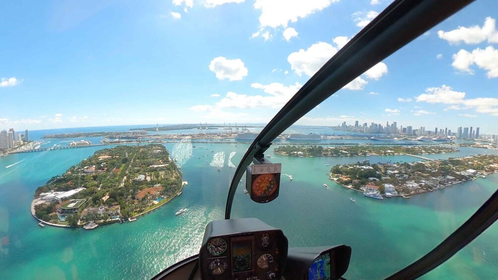 Picture 1 for Activity Miami: Luxury Private Helicopter Tour