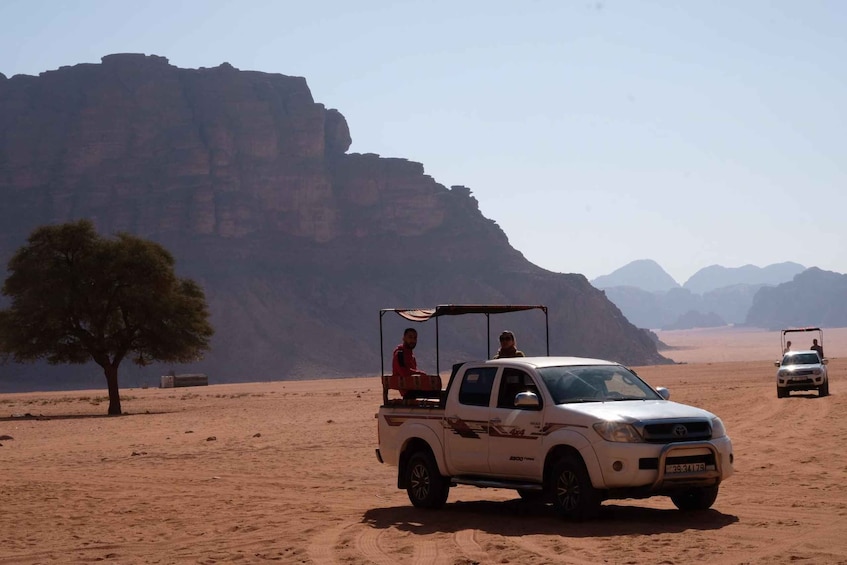 Picture 19 for Activity Wadi Rum: Full day Jeep tour