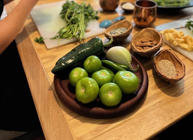 Picture 5 for Activity Muchos moles: Multi-variety mole cooking class and feast