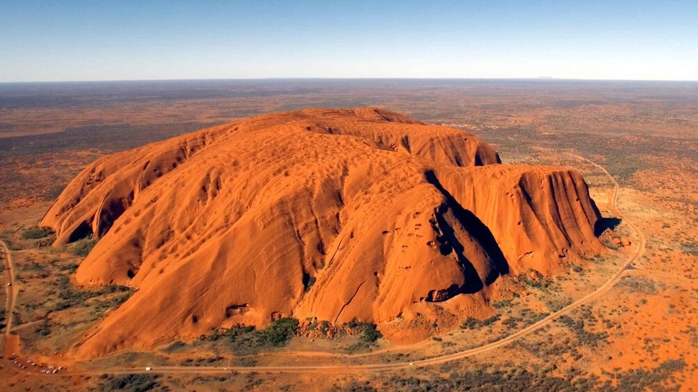 Picture 3 for Activity Uluru, Kata Tjuta & Lake Amadeus: 1 Hour Scenic Plane Flight