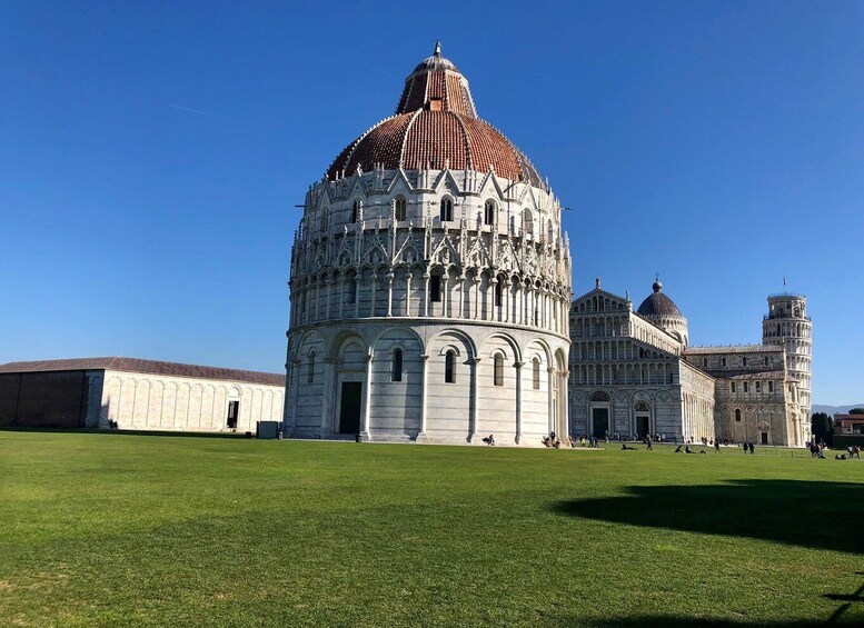 Picture 4 for Activity La Spezia: Guided Tour of Florence & Pisa with Bus Transfer