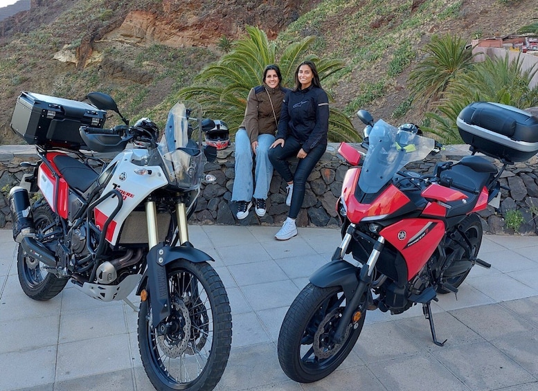 Picture 3 for Activity Tenerife: Motorcycle Guide Tour - Volcano Teide