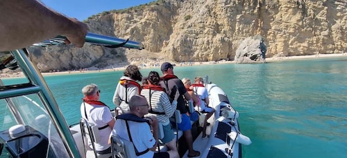 Sesimbra: Wild Beaches and Caves Boat Tour