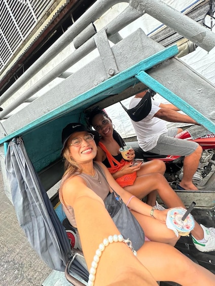 ⭐ Manila Day Tour with a Tuktuk Ride ⭐