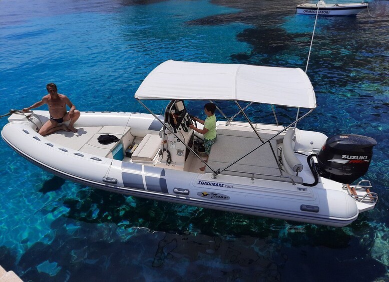 Picture 2 for Activity Favignana and Levanzo: Island tour by rib boat from Trapani
