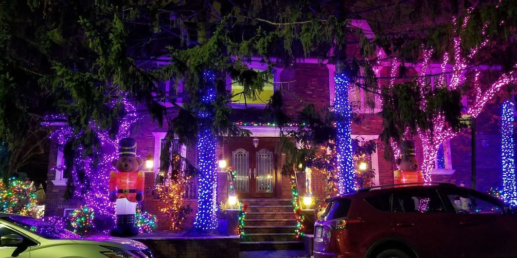 Picture 7 for Activity Dyker Heights Holiday Lights