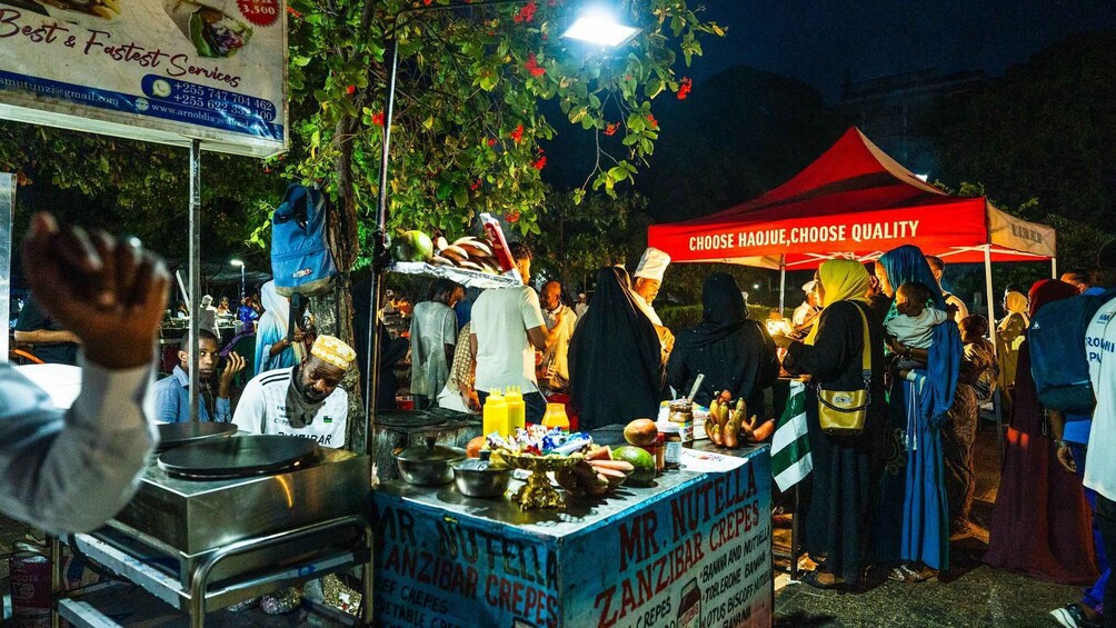 Picture 4 for Activity Zanzibar:Stone Town Night Tour,Darajani Market to Forodhani