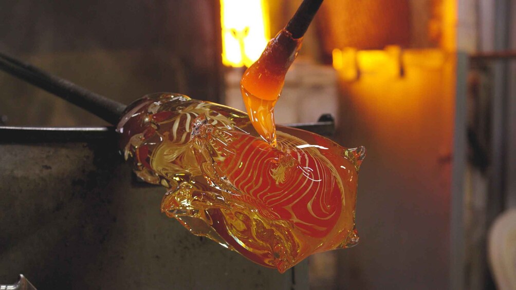 Picture 2 for Activity Murano: make your item with a glass master and take it home