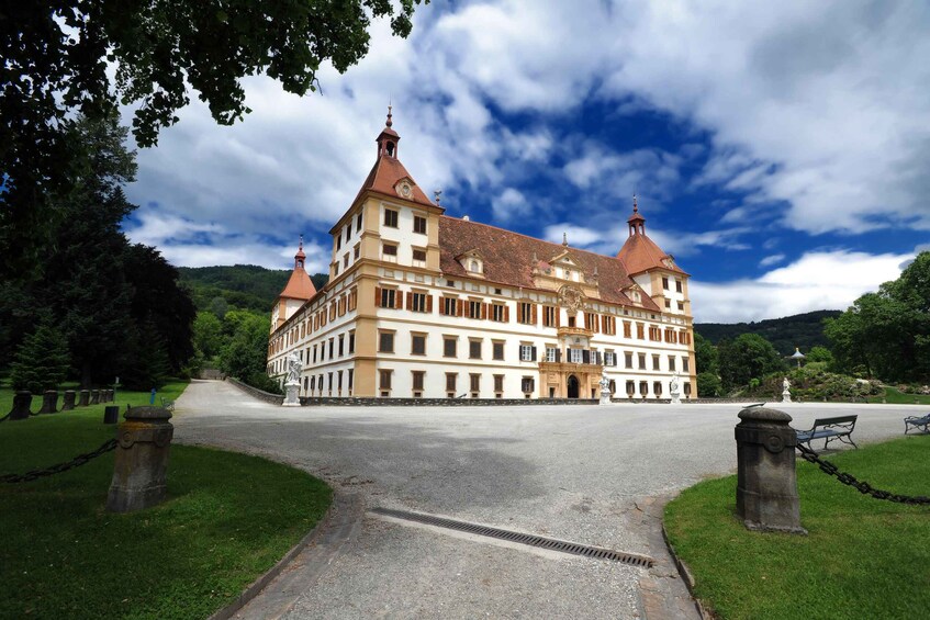 Graz: Schlossberg Private Guided Tour