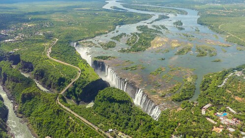 Victoria Falls: Helicopter Tour with Hotel Pickup