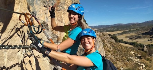 Granada: Via Ferrata Moclín met transfers