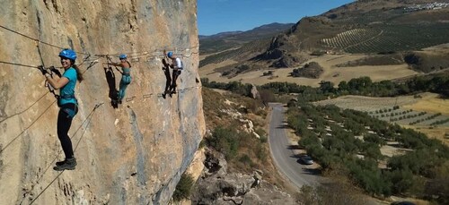 Granada: Vía Ferrata Moclín con traslados