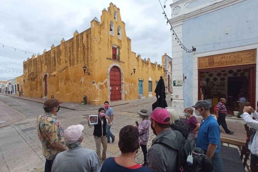 Picture 2 for Activity Campeche: Historic City Center Guided Walking Tour