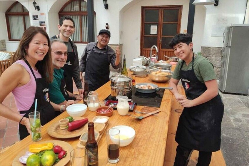 Picture 12 for Activity Premium Cooking Class Quito Tour