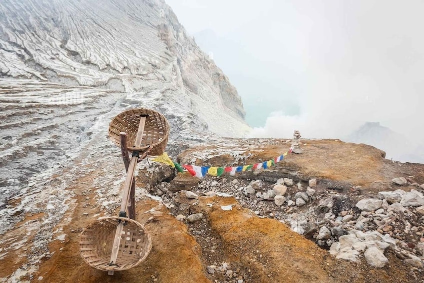 Picture 1 for Activity Overnight Private Guided Tour: Bali to Mount Ijen's Crater