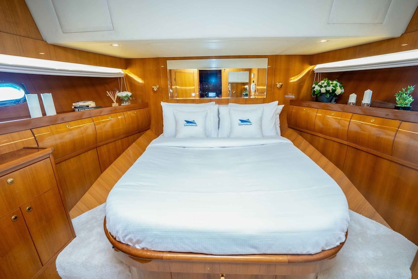 Picture 6 for Activity Private Luxury Yacht Rental Dubai