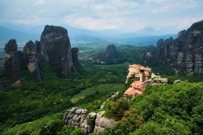 Visita privada de primera clase a los monasterios de Meteora