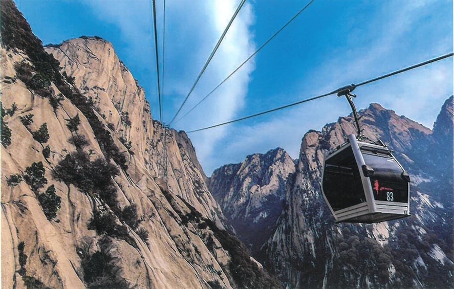 Private Xian Mt. Huashan Adventure Tour: Explore in Your Own