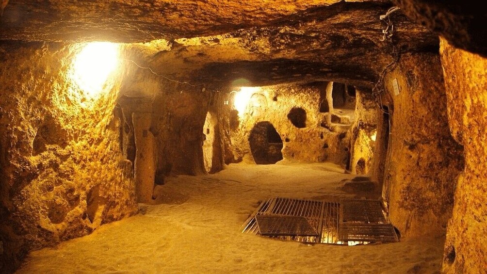 Morning Cu Chi Tunnels Group Tour from Ho Chi Minh with Guide Insights