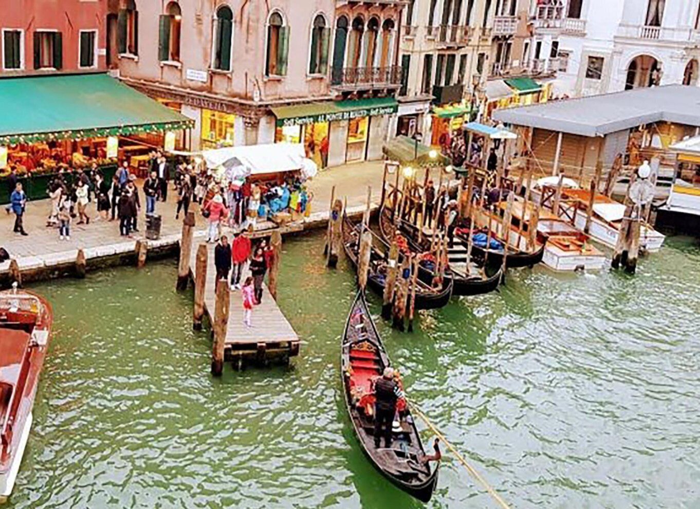 Discover Venice - Morning Walking Tour and Gondola