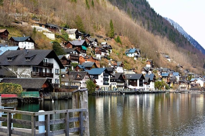 From Salzburg: Private Half-Day Tour to Hallstatt 6 hours