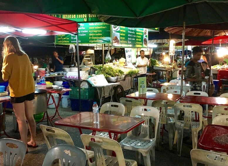 Picture 16 for Activity Chiang Mai: Tuk-Tuk Evening Tour with Temples & Street Foods