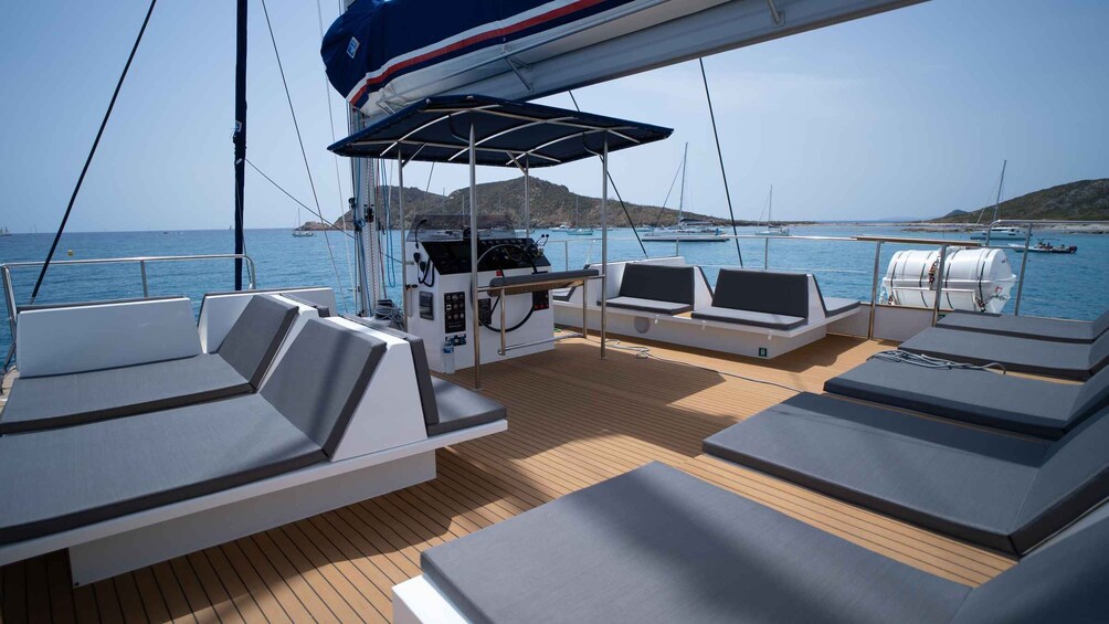Picture 5 for Activity Guided Cruise: beautiful sites of Saint Raphael's Coastline