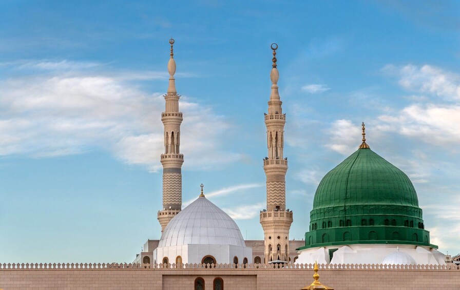 Picture 4 for Activity Medina: Madinah Holy Places and Ziyarat Private Tour