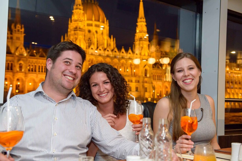 Picture 3 for Activity Budapest: Danube Drink and Piano Show