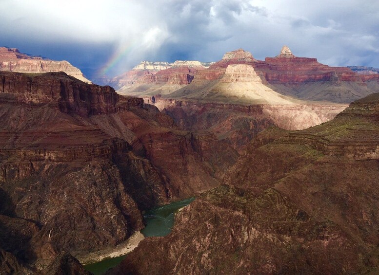 Picture 7 for Activity Grand Canyon: Private Day Hike and Sightseeing Tour