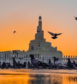 Doha: Private City Tour, Airport or Hotel Pick-up/Drop-off