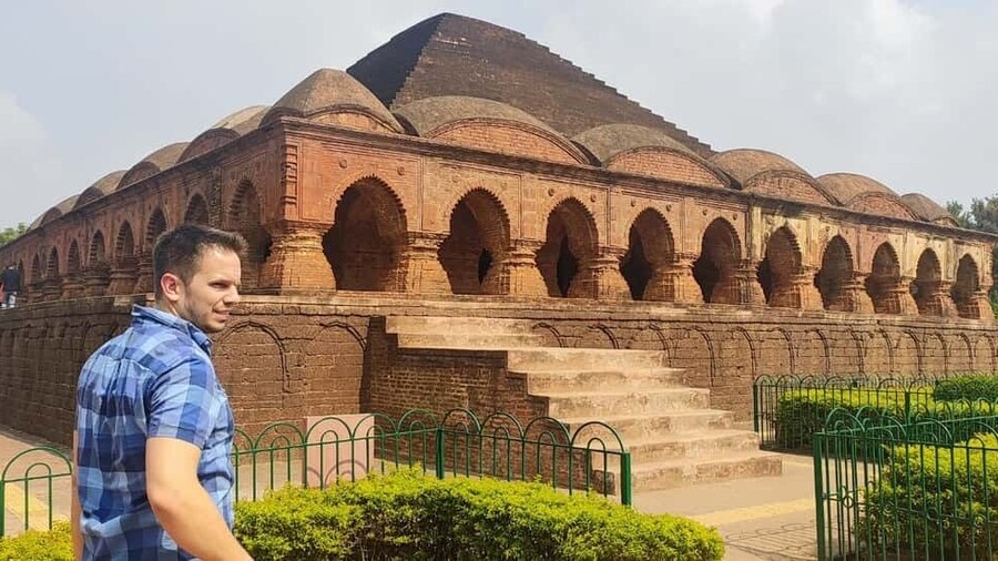 Kolkata: Bishnupur Terracotta Temples Day Trip with Weavers