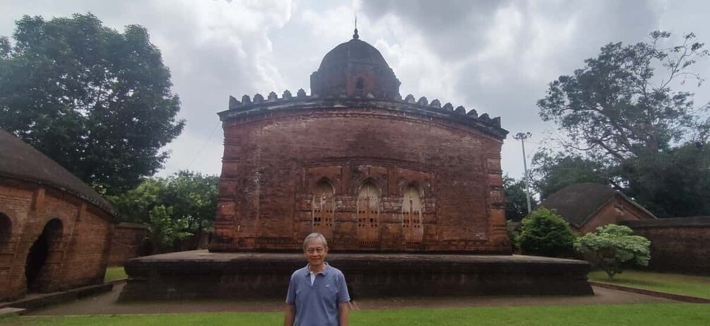 Picture 5 for Activity Kolkata: Bishnupur Terracotta Temples Day Trip with Weavers