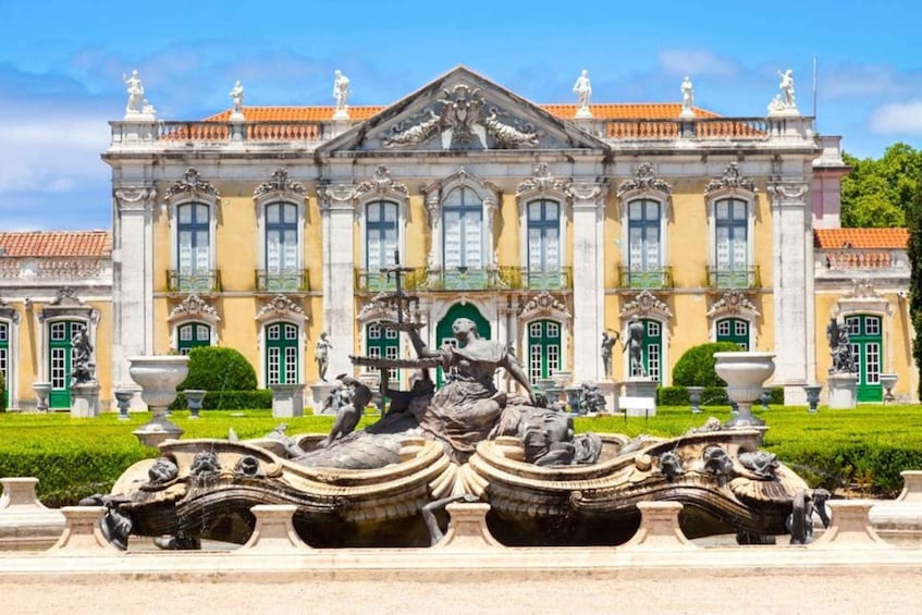 Picture 1 for Activity Queluz: National Palace & Garden E-Ticket & Audio Guide