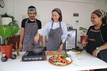 Nusantara Cooking Course and Lokal Market Tour