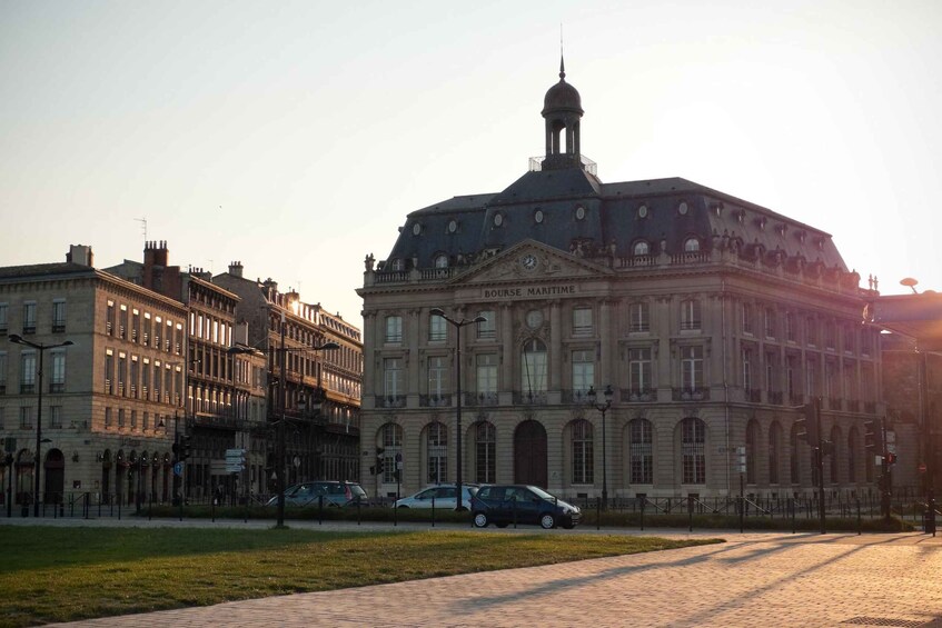 Picture 5 for Activity Bordeaux: Tour with Private Guide