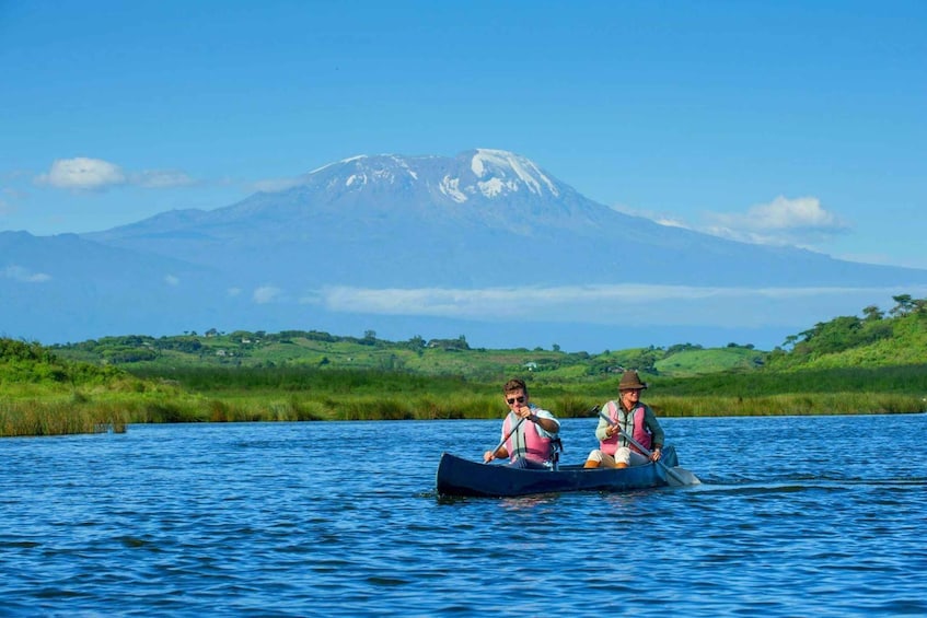 Picture 3 for Activity Canoeing in Arusha National Park