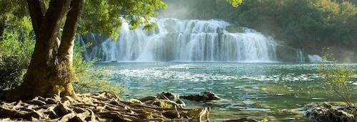 Krka Waterfalls Private Tour with Wine: A Shore Excursion